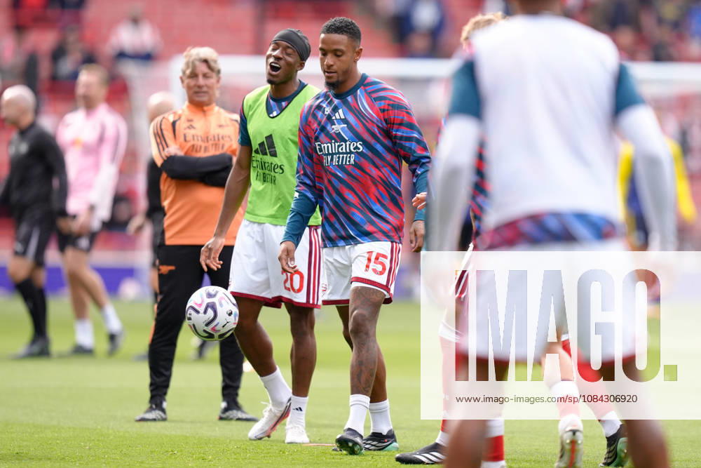 10th October 2026; Emirates Stadium, London, England; Premier League Football, Arsenal versus Leeds United; Noni Madueke of Arsenal smiling in warm ups TomxMajor