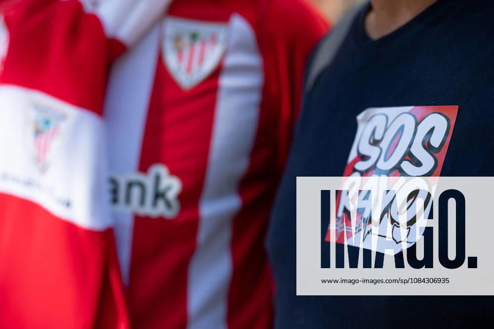 ESP LaLiga EA Sports Rayo Vallecano vs. Athletic Club SOS Rayo stickers during the LaLiga EA Sports match between Rayo Vallecano and Athletic Club, played at Vallecas Stadium in Madrid on October 10, 2026, in Spain. Spanish Soccer