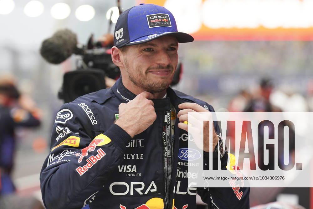 FORMULA 1 SINGAPORE AIRLINES SINGAPORE GRAND PRIX 2026 Max Verstappen (NED) 3 Red Bull Racing in parc ferme after winning the Sprint Race during the Formula 1 Singapore Airlines Singapore Grand Prix 2026, Round 17 of the 2026 Formula 1 World Championship, WM, Weltmeisterschaft from 9th - 11th October 2026 at the Marina Bay Street Circuit, Singapore. Credit: Robbie Hoad Every Second Media Editorial use only. All images are copyright Every Second Media Limited. No images may be reproduced without prior permission.