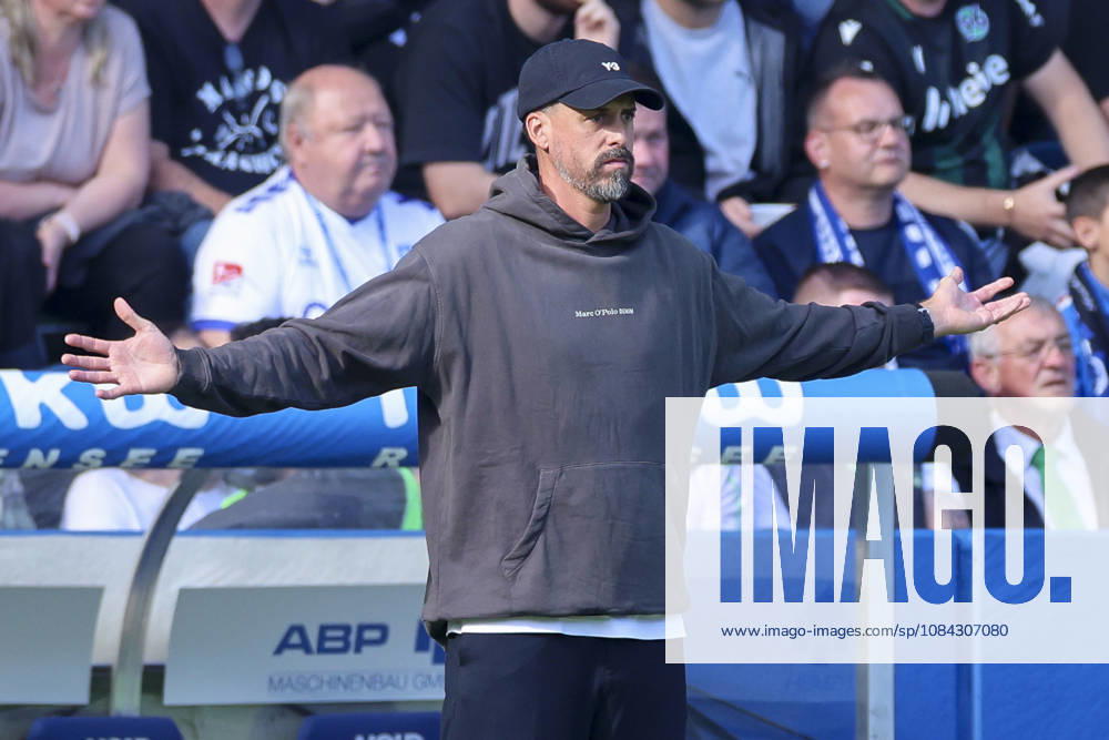 Hannover 96 coach Sandro Wagner looks disappointed during the 2. Bundesliga match between 1. FC Magdeburg and Hannover 96, Avnet Arena on October 10, 2026, in Magdeburg, Germany. Photo by Marco Steinbrenner, DeFodi Images. Coach Sandro Wagner of Hannover 96 looks dejected during the 2nd Bundesliga match between 1 FC Magdeburg and Hannover 96 at Avnet Arena on October 10, 2026 in Magdeburg, Germany. Photo by Marco Steinbrenner, DeFodi Images. DFB and DFL regulations prohibit any use of photographs as image sequences and or quasi-video. Photo by Marco Steinbrenner, DeFodi Images.