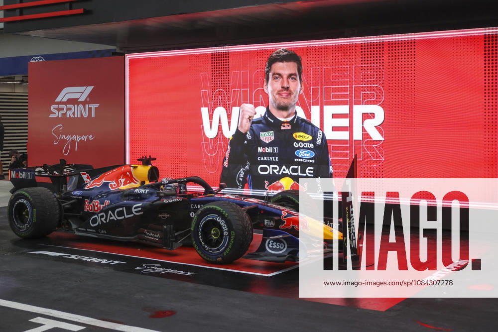 Formula 1 Singapore Airlines Singapore Grand Prix 2026 Sprint Race winner Max Verstappen (NED), Oracle Red Bull Racing , RB22, Car 3 during Formula 1 Singapore Airlines Singapore Grand Prix 2026 on October 10., 2026 in Marina Bay Street Circuit, Singapore, Zsombor Toth Singapore Marina Bay Street Circuit Singapore Singapore