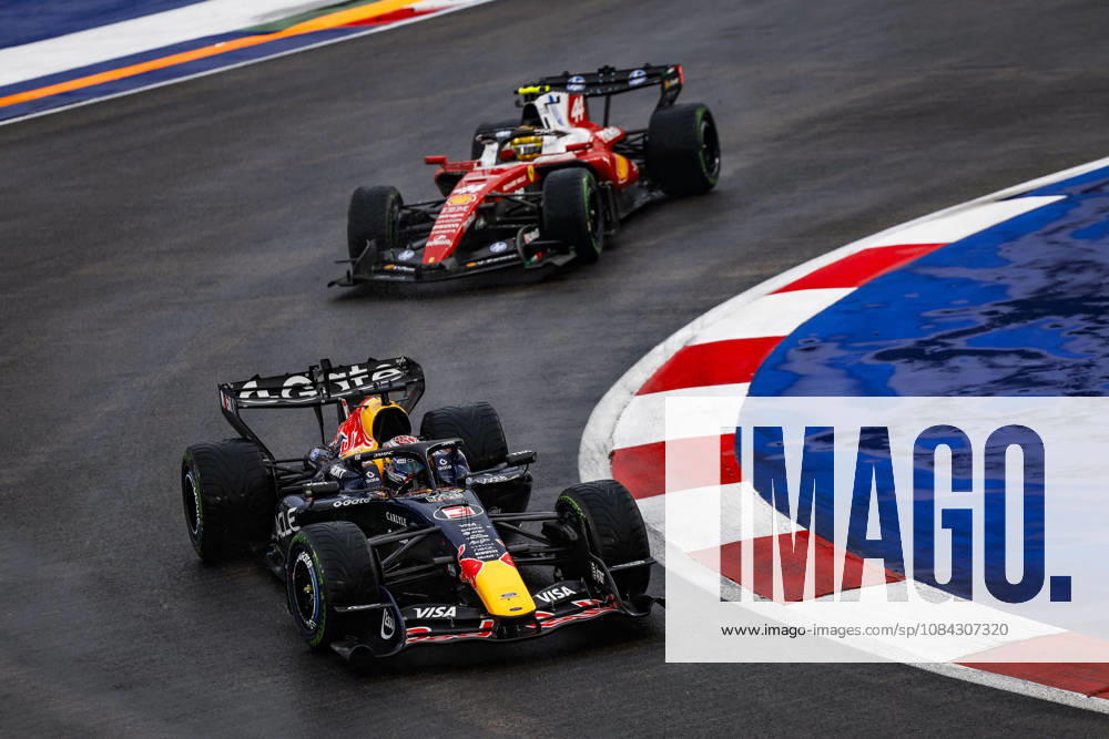 F1 - SINGAPORE GRAND PRIX 2026 03 VERSTAPPEN Max (nld), Red Bull Racing Ford RB22, action during the 2026 Formula 1 Singapore Grand Prix, 17th round of the 2026 Formula One World Championship, WM, Weltmeisterschaft from October 9 to 11, 2026 on the Marina Bay Street Circuit, in Singapore, Singapore - SingaporeSingapore