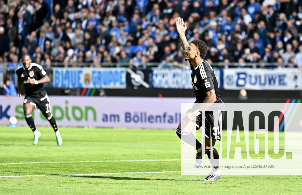Soccer, 2. Bundesliga, SV Darmstadt 98 vs. Energie Cottbus – Goal Scorers: Justin Butler, Energie Cottbus – Goal Celebration, celebration, goal celebration, celebrating the goal, 0–1, cheering, celebrated, cheers, celebration, DFL, DFB REGULATIONS PROHIBIT ANY USE OF PHOTOGRAPHS as IMAGE SEQUENCES and or QUASI-VIDEO, Darmstadt