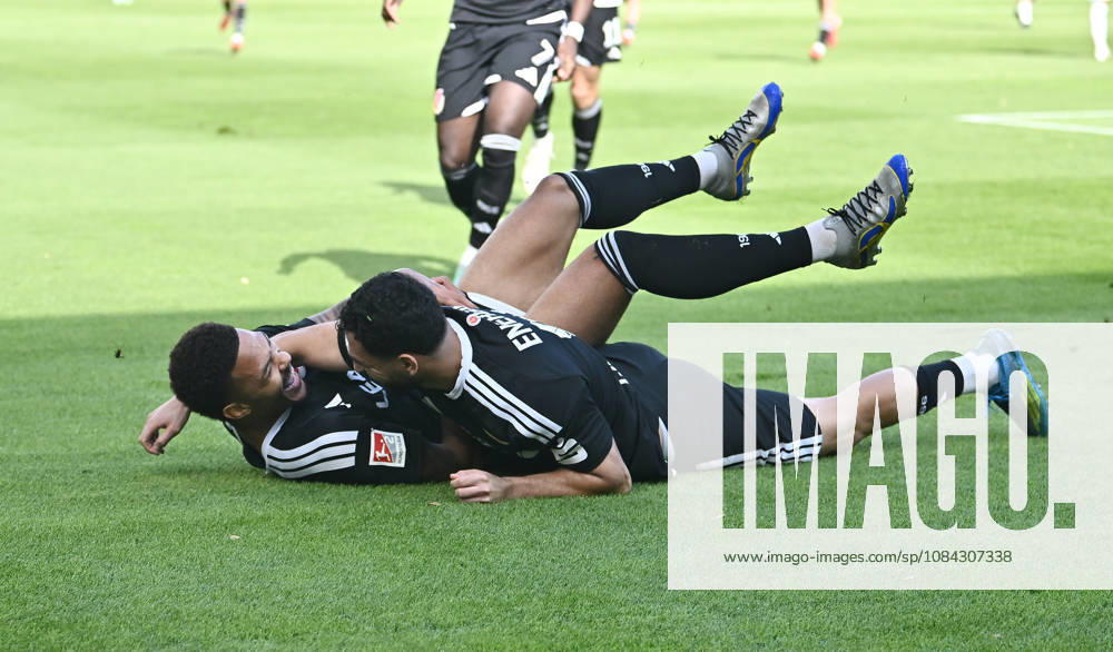 Soccer 2. Bundesliga, SV Darmstadt 98 vs. Energie Cottbus – Goal scorers: Justin Butler (FC Energie Cottbus), Tolcay Cigerci (FC Energie Cottbus) – Goal celebration, celebration, goal celebration, celebrating the goal, 0–1, cheering, celebrated, cheers, celebration, DFL, DFB REGULATIONS PROHIBIT ANY USE OF PHOTOGRAPHS as IMAGE SEQUENCES and or QUASI-VIDEO, Darmstadt