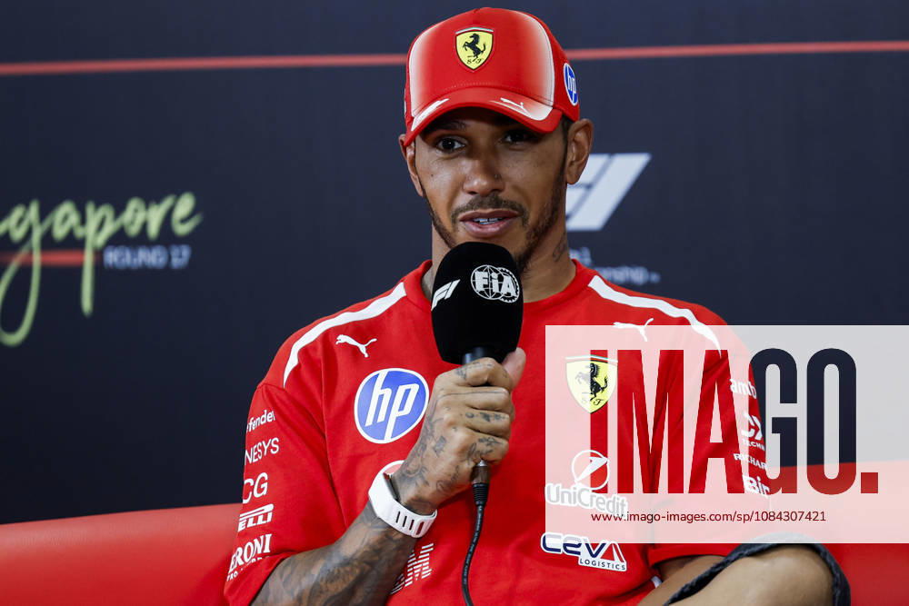 F1 - SINGAPORE GRAND PRIX 2026 Post Sprint Race, press conference, PK, Pressekonferenz HAMILTON Lewis (gbr), Scuderia Ferrari SF-26, portrait during the 2026 Formula 1 Singapore Grand Prix, 17th round of the 2026 Formula One World Championship, WM, Weltmeisterschaft from October 9 to 11, 2026 on the Marina Bay Street Circuit, in Singapore, Singapore - SingaporeSingapore