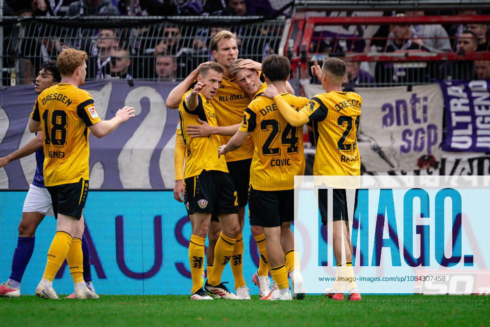 Goal celebration for the 0-1 by Niklas Hauptmann, 27, Dresden; VfL Osnabrück vs. SG Dynamo Dresden, Soccer, 2. Bundesliga, Matchday 7, October 10, 2026. DFL regulations prohibit any use of photographs as image sequences and or quasi-video. Osnabrück, Lower Saxony, Germany