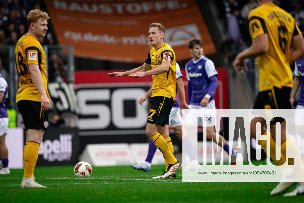 Goal celebration for the 0-1 by Niklas Hauptmann, 27, Dresden; VfL Osnabrück vs. SG Dynamo Dresden, Soccer, 2. Bundesliga, Matchday 7, October 10, 2026. DFL regulations prohibit any use of photographs as image sequences and or quasi-video. Osnabrück, Lower Saxony, Germany
