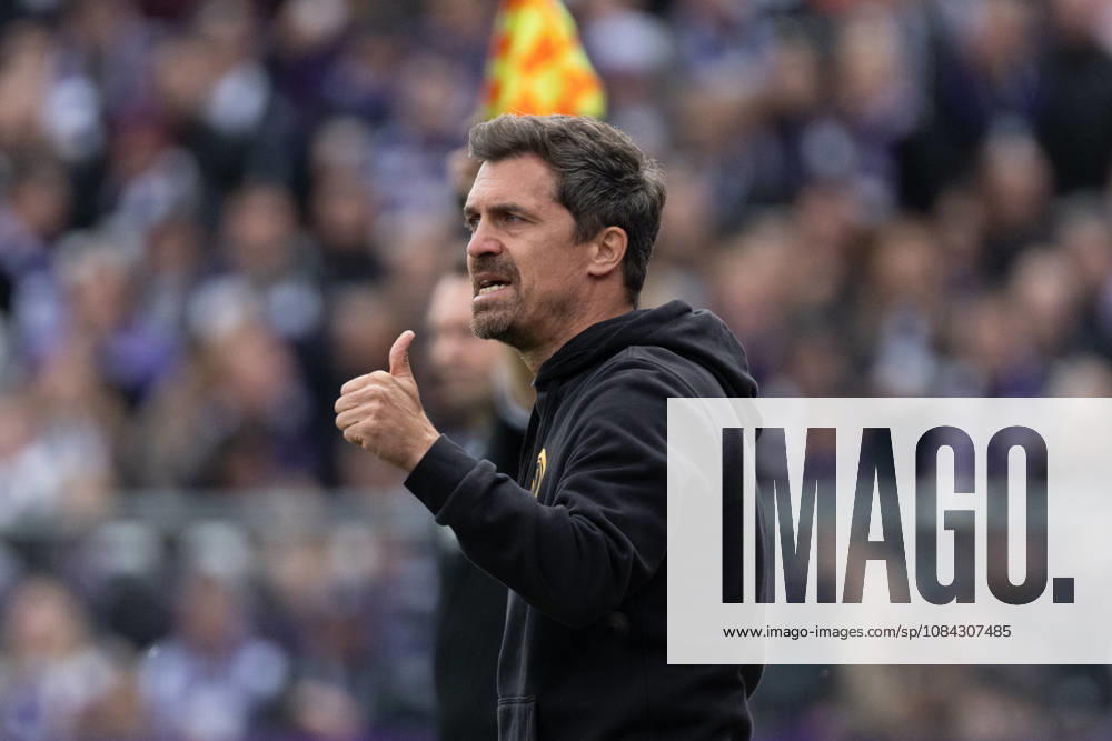 Thomas Stamm, Head Coach of Dresden; VfL Osnabrück vs. SG Dynamo Dresden; Soccer; 2. Bundesliga; Matchday 7; October 10, 2026; DFL regulations prohibit any use of photographs as image sequences and or quasi-video; Osnabrück, Lower Saxony, Germany