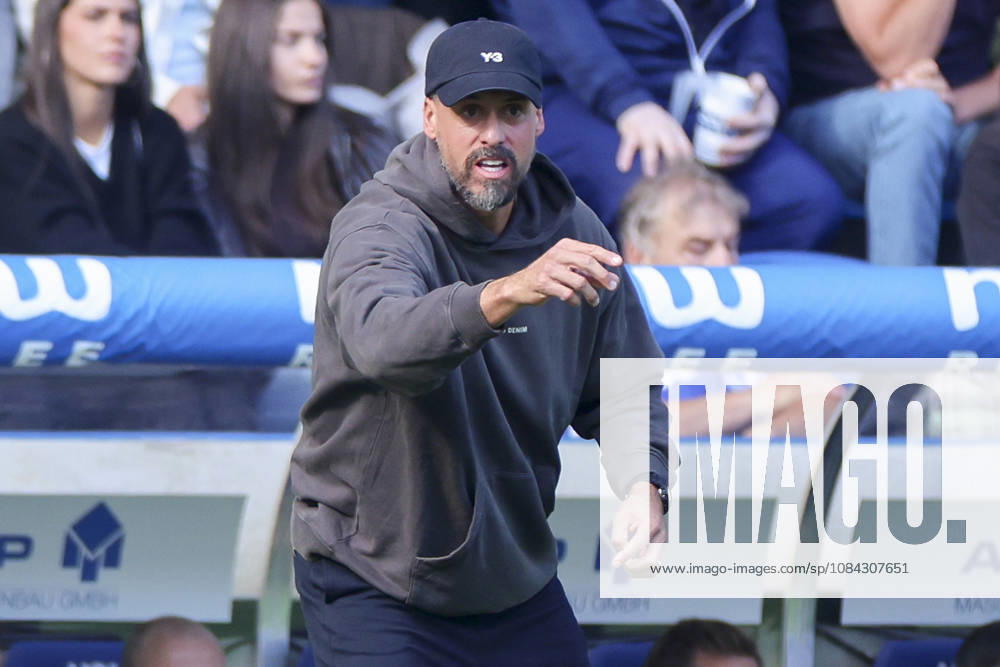 Hannover 96 coach Sandro Wagner gestures during the 2. Bundesliga match between 1. FC Magdeburg and Hannover 96, Avnet Arena on October 10, 2026, in Magdeburg, Germany. Photo by Marco Steinbrenner, DeFodi Images. Coach Sandro Wagner of Hannover 96 gestures during the 2nd Bundesliga match between 1 FC Magdeburg and Hannover 96 at Avnet Arena on October 10, 2026 in Magdeburg, Germany. Photo by Marco Steinbrenner, DeFodi Images. DFB and DFL regulations prohibit any use of photographs as image sequences and or quasi-video. Photo by Marco Steinbrenner, DeFodi Images.