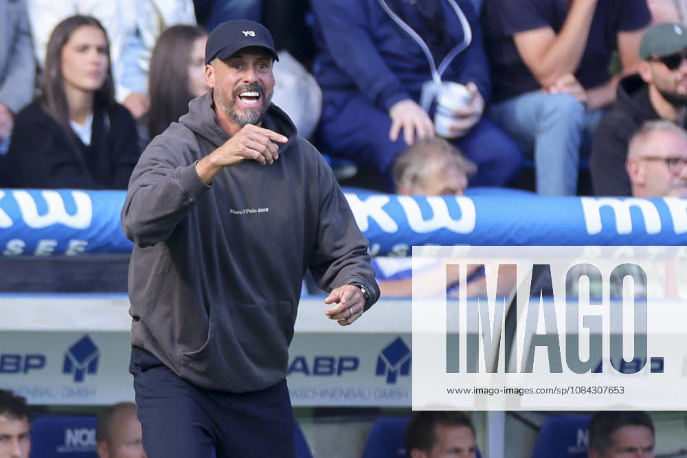 Hannover 96 coach Sandro Wagner gestures during the 2. Bundesliga match between 1. FC Magdeburg and Hannover 96, Avnet Arena on October 10, 2026, in Magdeburg, Germany. Photo by Marco Steinbrenner, DeFodi Images. Coach Sandro Wagner of Hannover 96 gestures during the 2nd Bundesliga match between 1 FC Magdeburg and Hannover 96 at Avnet Arena on October 10, 2026 in Magdeburg, Germany. Photo by Marco Steinbrenner, DeFodi Images. DFB and DFL regulations prohibit any use of photographs as image sequences and or quasi-video. Photo by Marco Steinbrenner, DeFodi Images.