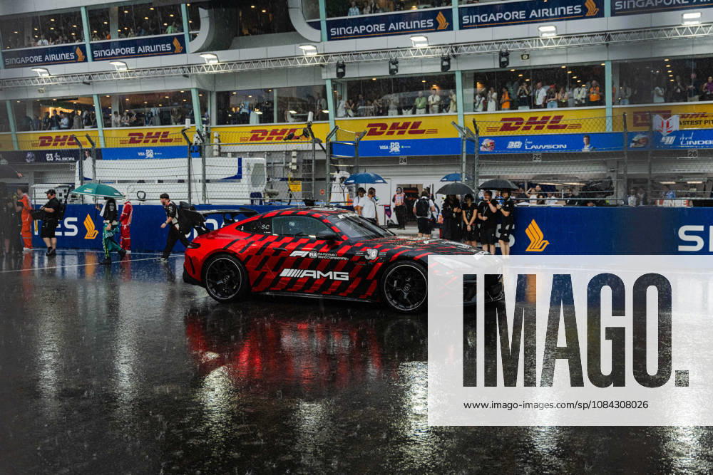 2026 Formula 1 Singapore Grand Prix - Sprint Grid Rain Sprint Race on SATURDAY during the 2026 FORMULA 1 SINGAPORE AIRLINES SINGAPORE GRAND PRIX 2026 at MARINA BAY STREET CIRCUIT SINGAPORE on October 10, 2026. Photo by Tan Jun Da ABACAPRESS.COM Singapore Singapore