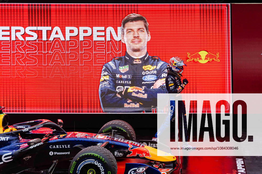 2026 Formula 1 Singapore Grand Prix - Sprint MAX VERSTAPPEN (NED) of Oracle Red Bull Racing PARC FERME Sprint Race on SATURDAY during the 2026 FORMULA 1 SINGAPORE AIRLINES SINGAPORE GRAND PRIX 2026 at MARINA BAY STREET CIRCUIT SINGAPORE on October 10, 2026. Photo by Tan Jun Da ABACAPRESS.COM Singapore Singapore