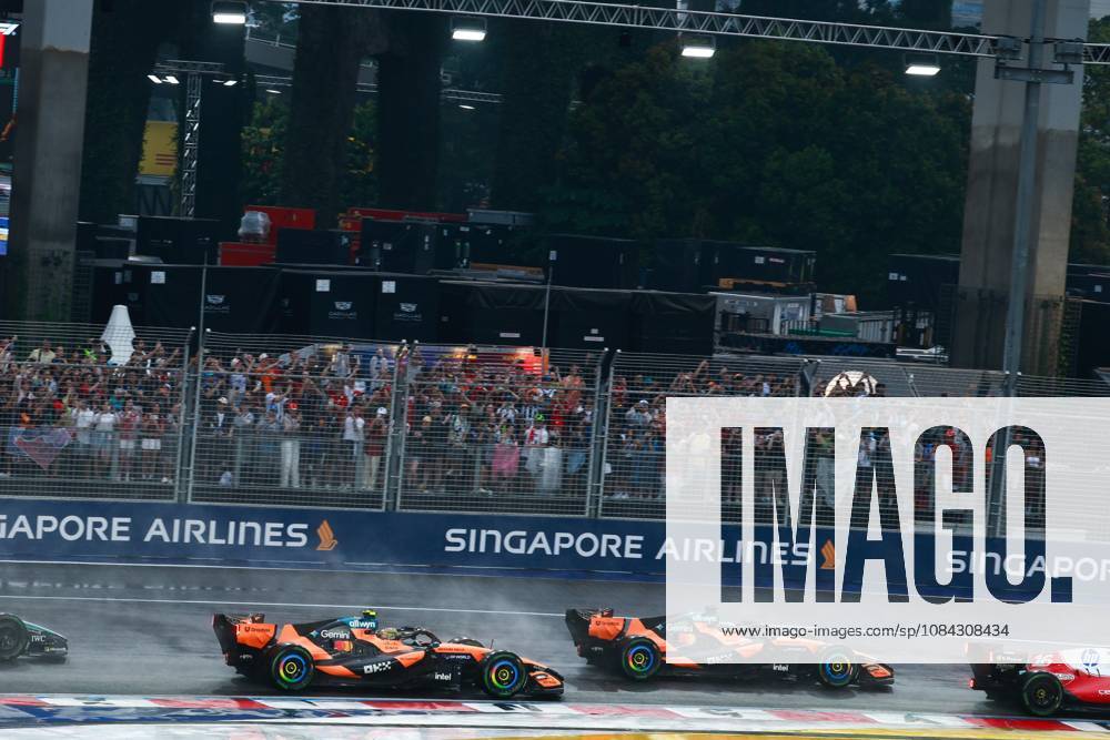 01 NORRIS Lando gbr, McLaren F1 Team MCL40, action 81 PIASTRI Oscar out, McLaren F1 Team MCL40, action F1 GP 17 Singapore 2026 F1 GP 17 Singapore 2026 81 PIASTRI Oscar out, McLaren F1 Team MCL40, action F1 GP 17 Singapore 2026 Singapore