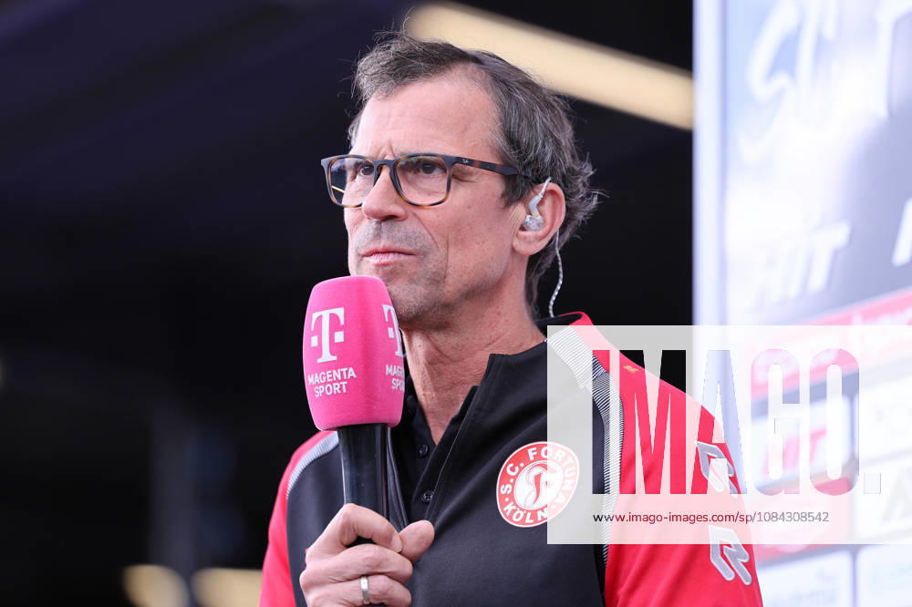 Soccer, SC Fortuna Köln vs. 1 FC Saarbrücken, 3rd Division, South Division, Matchday 8, 2026–2027 Season: Head Coach Argirios Giannikis of 1 FC Saarbrücken in an interview. DFB regulations prohibit any use of photographs as image sequences and or quasi-video. North Rhine-Westphalia, Germany