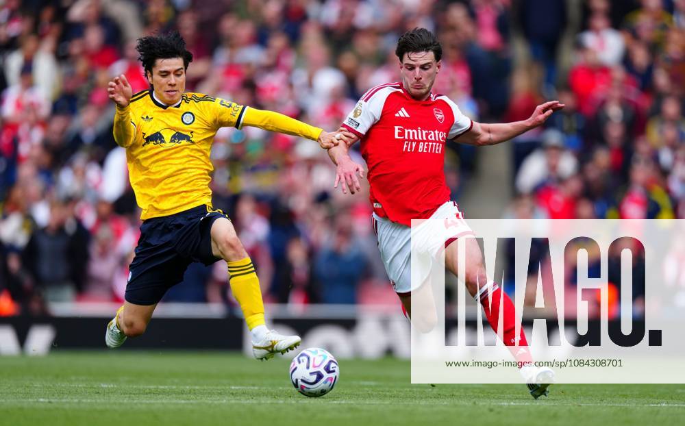 Ao Tanaka of Leeds United tackles Declan Rice of Arsenal Arsenal v Leeds United, Premier League, Football, Emirates Stadium, London, UK - 10 Oct 2026London Emirates Stadium United Kingdom