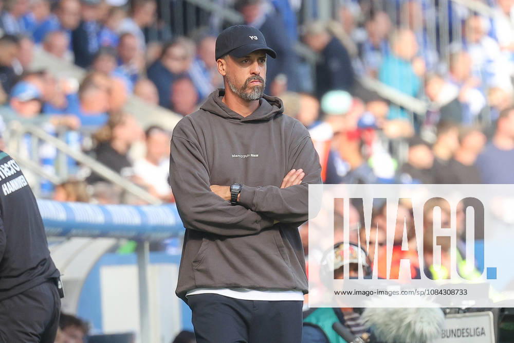 Soccer, 2. Bundesliga, 1 FC Magdeburg vs. Hannover 96, Sandro Wagner (Hannover), Coach looking pensive; DFL, DFB regulations prohibit any use of photographs as image sequences and or quasi-video; Magdeburg