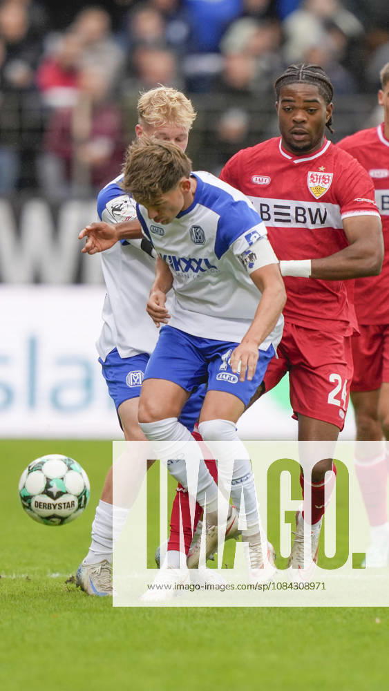 Hänsch Arena, Meppen, GER, 3rd Division, Matchday 9: SV Meppen vs. VfB Stuttgart II, Thorben Deters, SV Meppen 14. DFL regulations prohibit any use of photographs as image sequences and or quasi-video. Meppen, Lower Saxony, Hänsch Arena