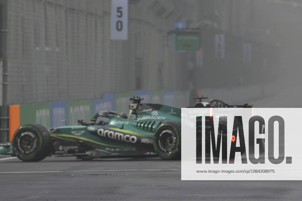George Russell of Mercedes and Sergio Perez of Cadillac collide during the sprint on Saturday 10th October , Singapore Grand Prix 2026, Marina Bay Street Circuit. Singapore Singapore - ZUMAc251 20261010_znp_c251_017