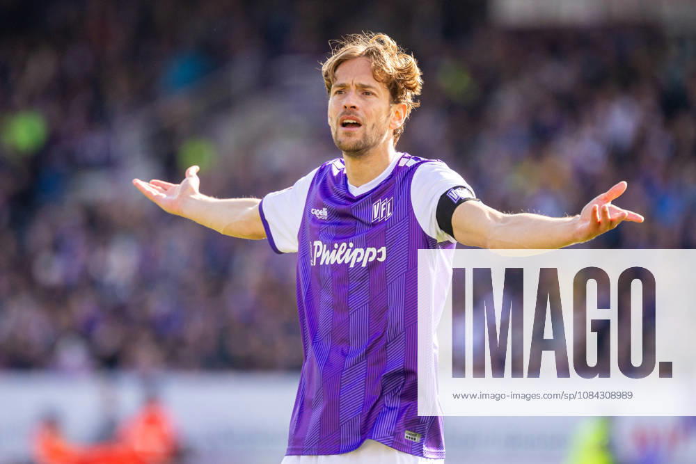 Jannik Mueller, VfL Osnabrück, 24, reacts angrily GER, VfL Osnabrück vs. SG Dynamo Dresden, Soccer, 2. Bundesliga, Matchday 7, 2026–2027 Season, October 10, 2026 DFL regulations prohibit any use of photographers’ images as image sequences and or quasi-video GER, VfL Osnabrück vs. SG Dynamo Dresden, Soccer, 2. Bundesliga, Matchday 7, 2026–2027 season, October 10, 2026, Osnabrück