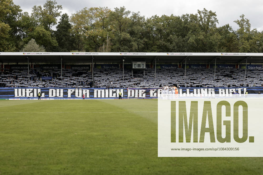 Soccer 3rd Division, SG Sonnenhof Grossaspach vs. SV Waldhof Mannheim – Choreography by the visiting fans from Mannheim