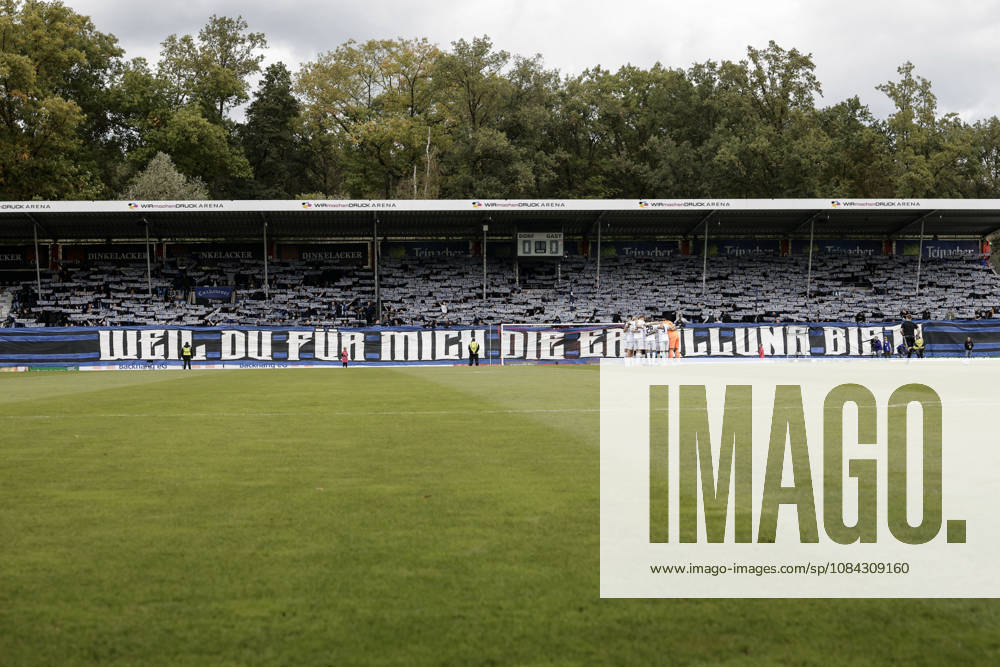Soccer 3rd Division, SG Sonnenhof Grossaspach vs. SV Waldhof Mannheim – Choreography by the visiting fans from Mannheim