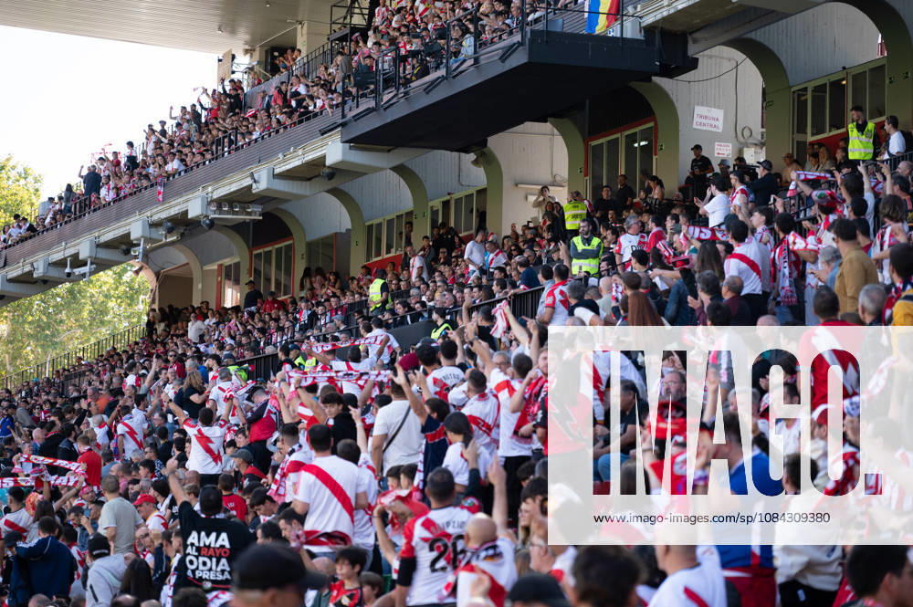 ESP LaLiga EA Sports Rayo Vallecano vs. Athletic Club: Rayo Vallecano fans protesting against Raúl Martín Presa, president of Rayo Vallecano, during the LaLiga EA Sports match between Rayo Vallecano and Athletic Club played at Vallecas Stadium in Madrid on October 10, 2026, in Spain. Spanish Soccer