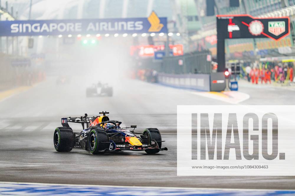2026 Formula 1 Singapore Grand Prix - Sprint MAX VERSTAPPEN 1 (NED) of Oracle Red Bull Racing (Red Bull Racing RB22) during Qualifying day on Saturday during the Formula 1 Singapore Airlines Singapore Grand Prix 2026 at Marina Bay Street Circuit, Singapore, on October 10, 2026. Photo by Antoine LAPEYRE Reveries Agency via ABACAPRESS.COM Singapore Singapore