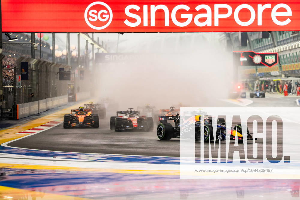 2026 Formula 1 Singapore Grand Prix - Sprint MAX VERSTAPPEN 1 (NED) of Oracle Red Bull Racing (Red Bull Racing RB22) at the race start during Qualifying day on Saturday during the Formula 1 Singapore Airlines Singapore Grand Prix 2026 at Marina Bay Street Circuit, Singapore, on October 10, 2026. Photo by Antoine LAPEYRE Reveries Agency via ABACAPRESS.COM Singapore Singapore