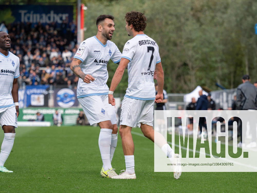 Goal to make it 1-1 by Lovis Bierschenk, SV Waldhof Mannheim, 07 Goal celebration with Maximilian Thalhammer, SV Waldhof Mannheim, 08, celebration, joy, emotion, team celebration, gestures, GER, soccer, SG Sonnenhof Grossaspach vs. SV Waldhof Mannheim, 3rd Division, Matchday 8, Aspach, 2026–2027 season, October 10, 2026, GER, soccer, SG Sonnenhof Grossaspach vs. SV Waldhof Mannheim, 3rd Division, Matchday 8, Aspach, 2026–2027 season, October 10, 2026, Aspach