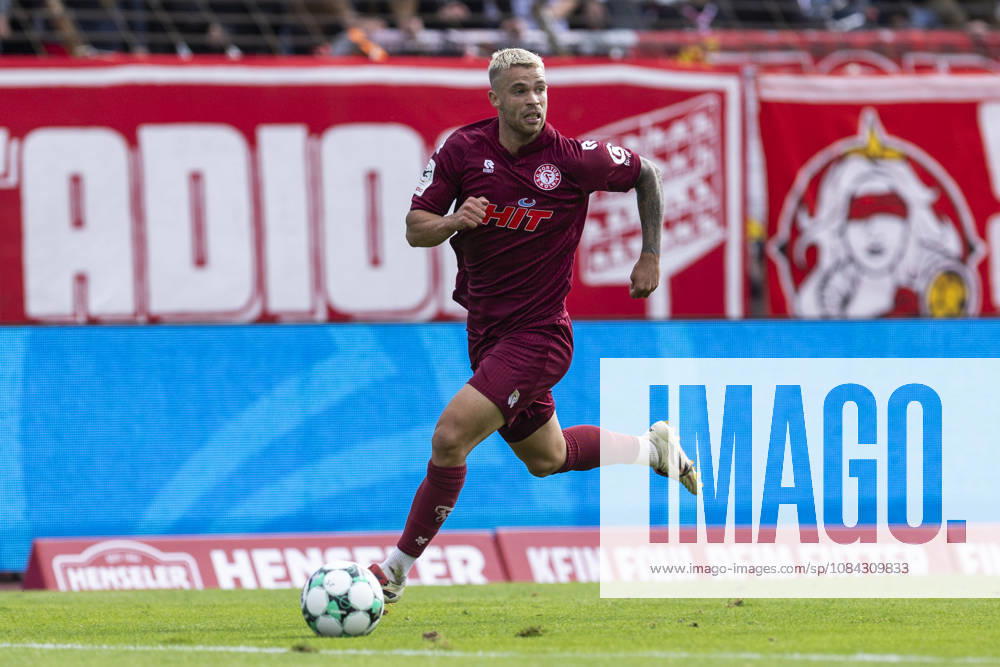 3rd Division, Fortuna Cologne vs. 1. FC Saarbrücken, October 10, 2026, Tom Geerkens, Fortuna Cologne, 6; 3rd Division, Fortuna Cologne vs. 1. FC Saarbrücken, Matchday 8, on October 10, 2026, Südstadion, Cologne DFB regulations prohibit any use of photographs as image sequences and or quasi-video
