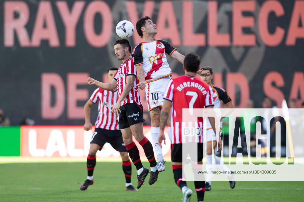 ESP LaLiga EA Sports Rayo Vallecano vs. Athletic Club: Benat Gerenabarrena of Athletic and Sergio Camello of Rayo Vallecano during the LaLiga EA Sports match between Rayo Vallecano and Athletic Club, played at Vallecas Stadium in Madrid on October 10, 2026, in Spain. Spanish Soccer