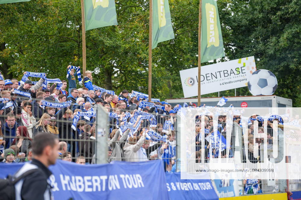 German Soccer, 3rd Division, Matchday 8, Hänsch Arena, Meppen, Emsland, Lower Saxony, SV Meppen vs. VfB Stuttgart U21, VfB Stuttgart II. The mood among the fans is tense but definitely positive ahead of the game.