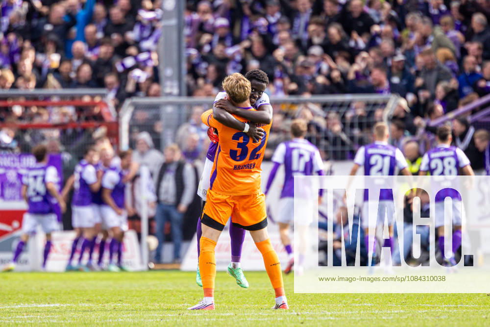 L R Jakob Lemmer (SG Dynamo Dresden, 10) and Jonas Krumrey (VfL Osnabrück, 32) celebrate the 1-1 goal scored by Robin Fabinski (VfL Osnabrück, 27, GER), VfL Osnabrück vs. SG Dynamo Dresden, Soccer, 2. Bundesliga, Matchday 7, 2026–2027 season, October 10, 2026 DFL regulations prohibit any use of photographs as image sequences and or quasi-video GER, VfL Osnabrück vs. SG Dynamo Dresden, soccer, 2. Bundesliga, Matchday 7, 2026–2027 season, October 10, 2026, Osnabrück