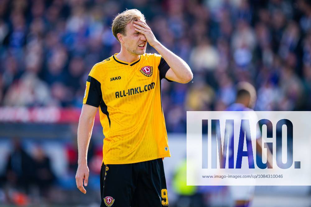 Soccer, 2026–2027, 2. Bundesliga, Matchday 7, VfL Osnabrück vs. SG Dynamo Dresden, Vincent Vermeij, Dresden. DFL regulations prohibit any use of photographs as image sequences and or quasi-video.