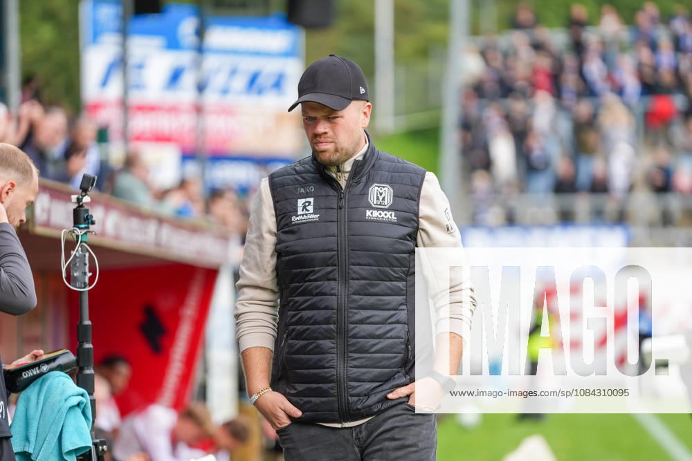 German Soccer, 3rd Division, Matchday 8, Hänsch Arena, Meppen, Emsland, Lower Saxony, SV Meppen vs. VfB Stuttgart U21, VfB Stuttgart II (Coach: Lucas Beniermann), SV Meppen