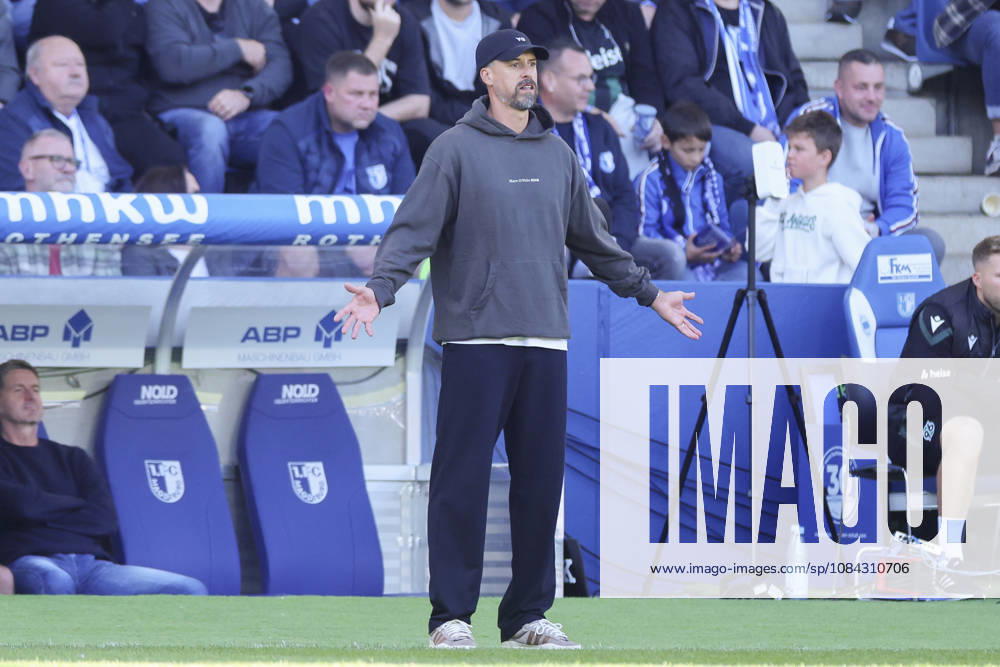 Hannover 96 coach Sandro Wagner looks disappointed during the 2. Bundesliga match between 1. FC Magdeburg and Hannover 96, Avnet Arena on October 10, 2026, in Magdeburg, Germany. Photo by Marco Steinbrenner, DeFodi Images. Coach Sandro Wagner of Hannover 96 looks dejected during the 2nd Bundesliga match between 1 FC Magdeburg and Hannover 96 at Avnet Arena on October 10, 2026 in Magdeburg, Germany. Photo by Marco Steinbrenner, DeFodi Images. DFB and DFL regulations prohibit any use of photographs as image sequences and or quasi-video. Photo by Marco Steinbrenner, DeFodi Images.