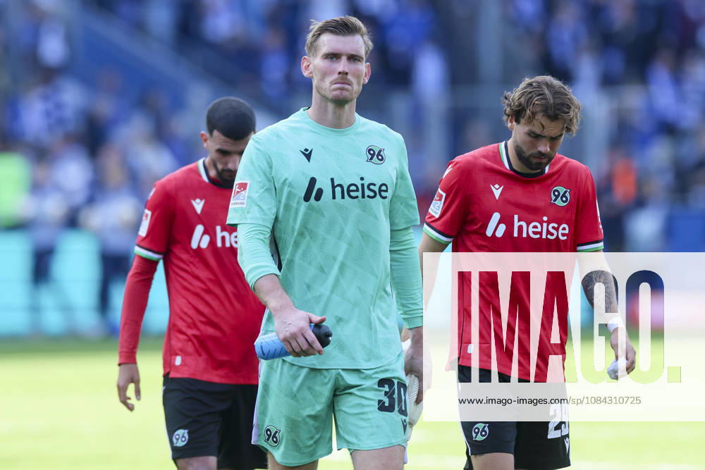 Waniss Taibi of Hannover 96, goalkeeper Leo Weinkauf of Hannover 96, and Kolja Oudenne of Hannover 96 look disappointed during the 2. Bundesliga match between 1. FC Magdeburg and Hannover 96, Avnet Arena on October 10, 2026, in Magdeburg, Germany. Photo by Marco Steinbrenner, DeFodi Images. Waniss Taibi of Hannover 96, goalkeeper Leo Weinkauf of Hannover 96, and Kolja Oudenne of Hannover 96 look dejected during the 2. Bundesliga match between 1 FC Magdeburg and Hannover 96 at Avnet Arena on October 10, 2026 in Magdeburg, Germany. Photo by Marco Steinbrenner, DeFodi Images. DFB and DFL regulations prohibit any use of photographs as image sequences and or quasi-video. Photo by Marco Steinbrenner, DeFodi Images.