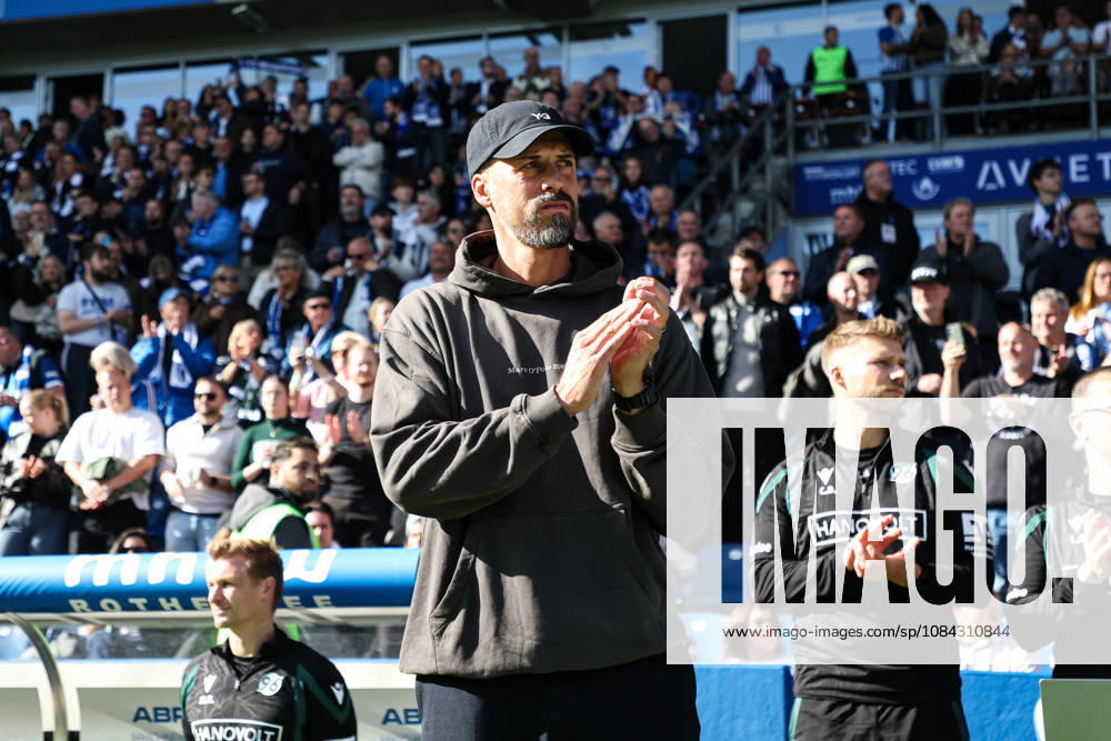 Coach Sandro Wagner, Hannover 96, 2nd Bundesliga, 2026–2027 Season, 1. FC Magdeburg vs. Hannover 96 at the Avnet Arena in Magdeburg; soccer, man, men, Germany
