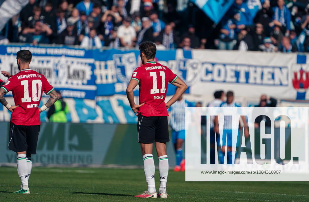 Germany Soccer 2. Bundesliga 2026–2027, Matchday 7: 1. FC Magdeburg vs. Hannover 96 at Avnet Arena Magdeburg—Defeat and Disappointment: Benedikt Pichler (Hannover 96), 11 Marcel Hartel (Hannover 96), 10