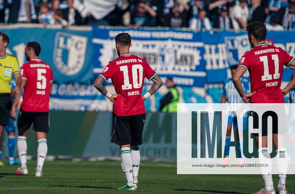 Germany Soccer 2. Bundesliga 2026–2027, Matchday 7: 1. FC Magdeburg vs. Hannover 96 at Avnet Arena Magdeburg—Defeat and Disappointment: Benedikt Pichler (Hannover 96), 11 Marcel Hartel (Hannover 96), 10