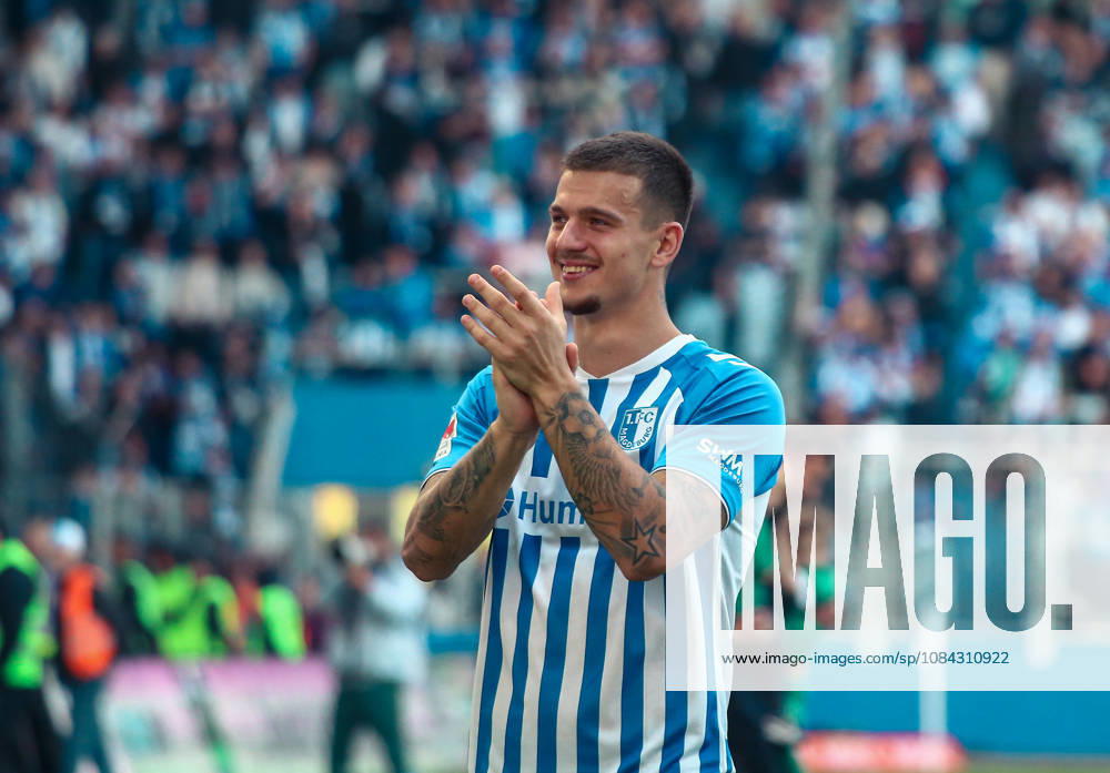 Germany Soccer 2. Bundesliga 2026–2027, Matchday 7: 1. FC Magdeburg vs. Hannover 96, Avnet Arena Magdeburg; Mateusz Zukowski (Mateusz Zukowski) of 1. FC Magdeburg celebrates the victory, 22