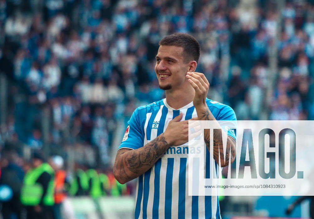Germany Soccer 2. Bundesliga 2026–2027, Matchday 7: 1. FC Magdeburg vs. Hannover 96, Avnet Arena Magdeburg; Mateusz Zukowski (Mateusz Zukowski) of 1. FC Magdeburg celebrates the victory, 22