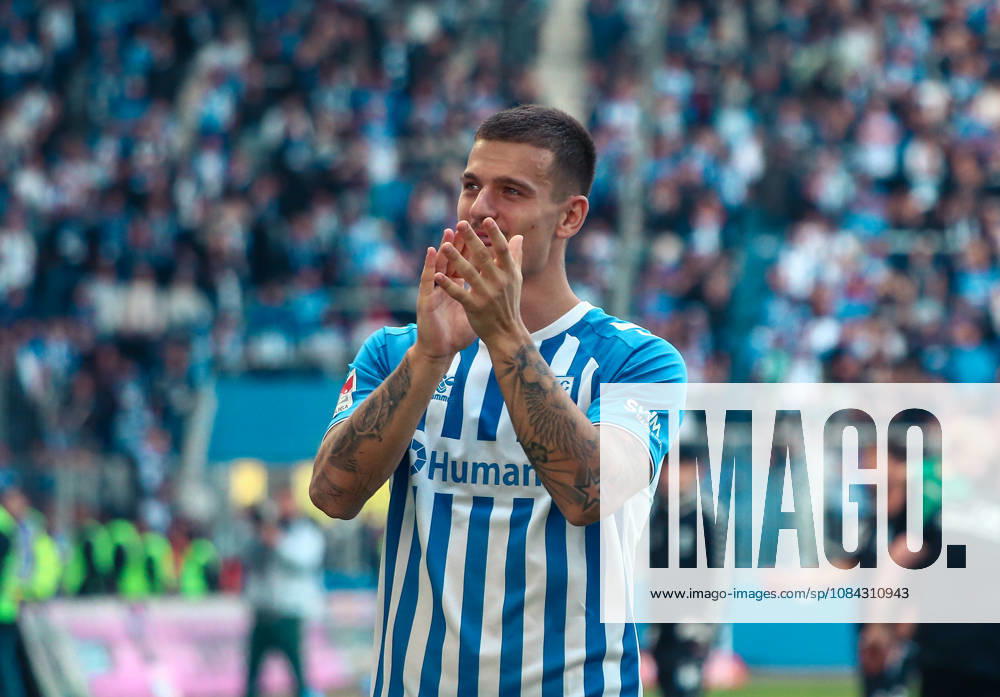 Germany Soccer 2. Bundesliga 2026–2027, Matchday 7: 1. FC Magdeburg vs. Hannover 96, Avnet Arena Magdeburg; Mateusz Zukowski (Mateusz Zukowski) of 1. FC Magdeburg celebrates the victory, 22