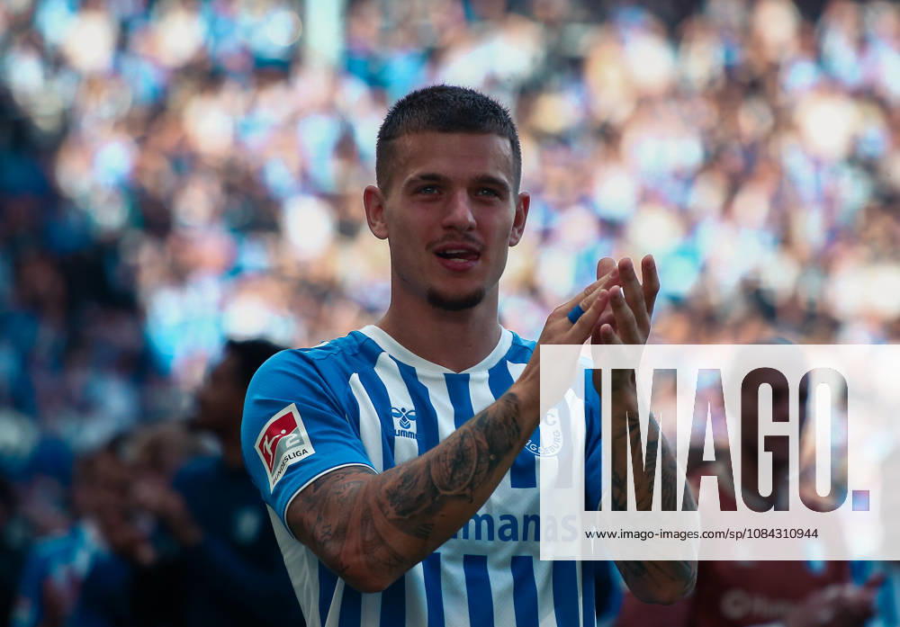 Germany Soccer 2. Bundesliga 2026–2027, Matchday 7: 1. FC Magdeburg vs. Hannover 96, Avnet Arena Magdeburg; Mateusz Zukowski (Mateusz Zukowski) of 1. FC Magdeburg celebrates the victory, 22