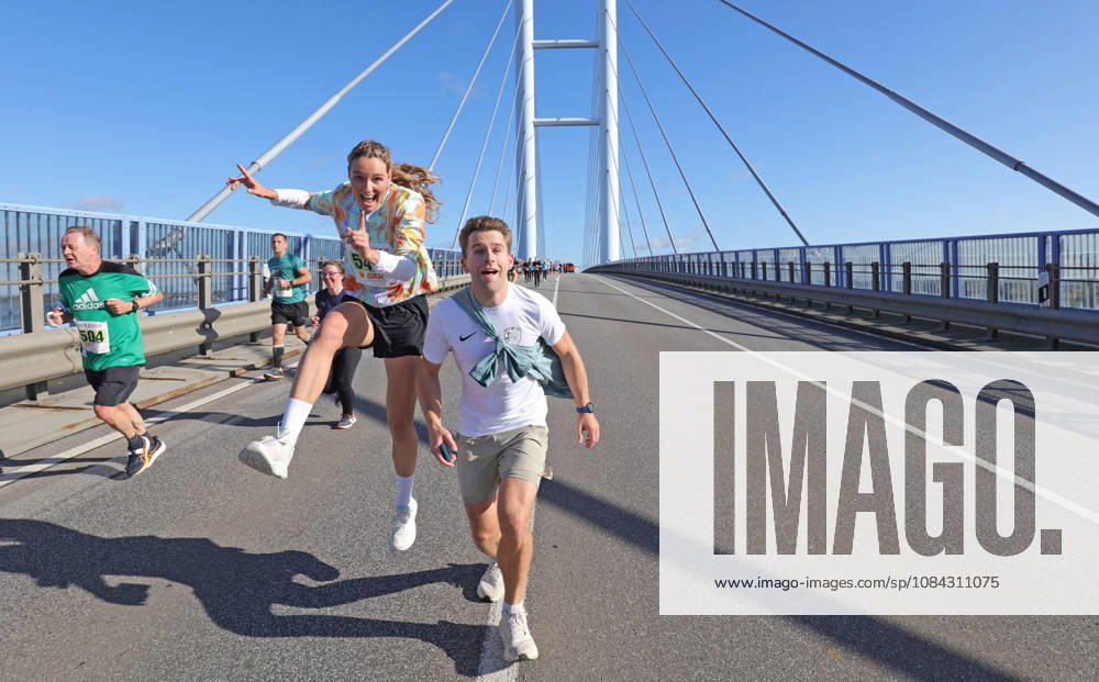 When the Rügen Bridge Belongs to the Runners The 18th Rügen Bridge Marathon celebrates a record number of participants and shows how an extraordinary course has become a sporting event with regional appeal. There are places where sports are more than just exercise—places where landscape, community, and personal ambition come together to create a special experience. The Rügen Bridge between Stralsund and the island of Rügen is one such place. Where traffic usually flows across the Strelasund, this Saturday the lanes belong to the runners, walkers, and children—people who are testing their own limits while also becoming part of a great shared moment. The 18th Sparkassen Rügen Bridge Marathon and DAK Run and Walk Day on October 10, 2026, sets a new record: 7,565 participants have registered—more than ever before. This makes the sporting event also serves as an impressive testament to the appeal of the Vorpommern region. The event’s 18th anniversary this year is more than just a nice anniversary number. It marks the journey of a sporting event that has long been established in the Hanseatic city’s calendar of events and whose appeal extends far beyond the borders of Mecklenburg-Western Pomerania. Seven courses, one shared goal. What makes this race special is its inclusivity. It’s not just the endurance athletes taking on the premier 42.195-kilometer race who define the event. The Rügen Bridge Marathon also sees itself as an invitation to recreational athletes, families, children, and people who prefer walking to running. A tot