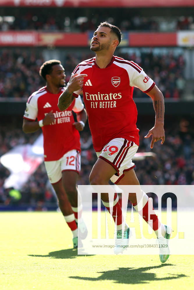 Arsenal gegen Leeds United, 10. Oktober 2026, London, Premier League, Fußball: Arsenal gegen Leeds United – Bruno Guimaraes von Arsenal jubelt, nachdem er das zweite Tor für seine Mannschaft erzielt hat. Foto: Charlotte Wilson, Offside, London, Großbritannien