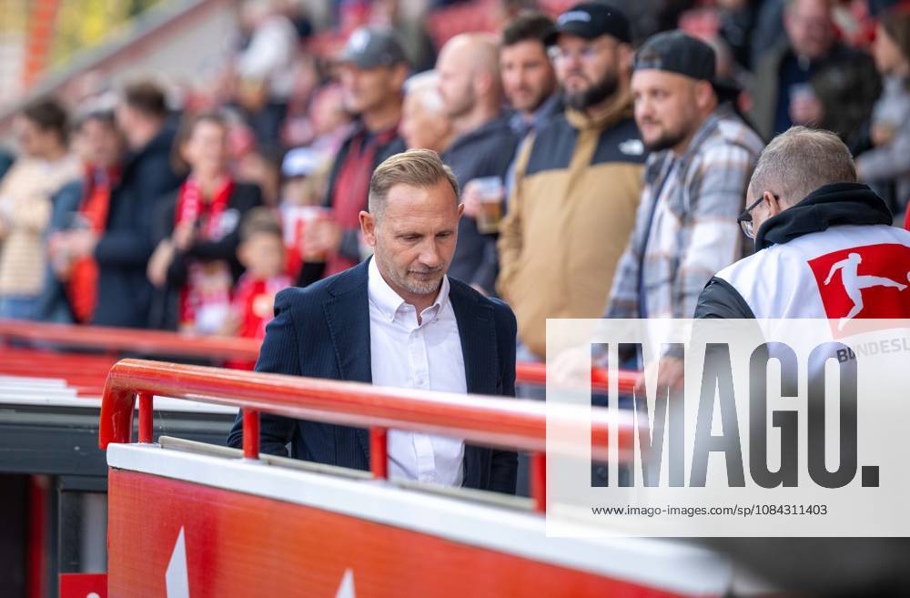 Soccer, Men s, 2026–2027 Season, Bundesliga 1, Matchday 5, 1. FC Union Berlin vs. SV 07 Elversberg, Coach Mauro Lustrinelli (1. FC Union Berlin), October 10, 2026,