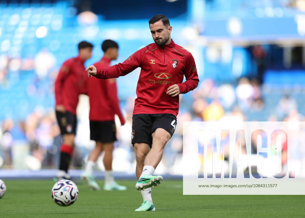10th October 2026; Stamford Bridge, London, England; Premier League Football, Chelsea versus Bournemouth; Lewis Cook of AFC Bournemouth during the warm up JohnxPatrickxFletcher