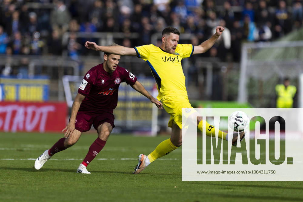 3rd Division, Fortuna Cologne 1 FC Saarbrücken 10 10 2026 Christian Kühlwetter 1 FC Saarbrücken, 10, Georg Strauch, Fortuna Cologne, 11 3rd Division, Fortuna Cologne 1 FC Saarbrücken, Matchday 8, on October 10, 2026, Südstadion, Cologne. DFB regulations prohibit any use of photographs as image sequences and or quasi-video.