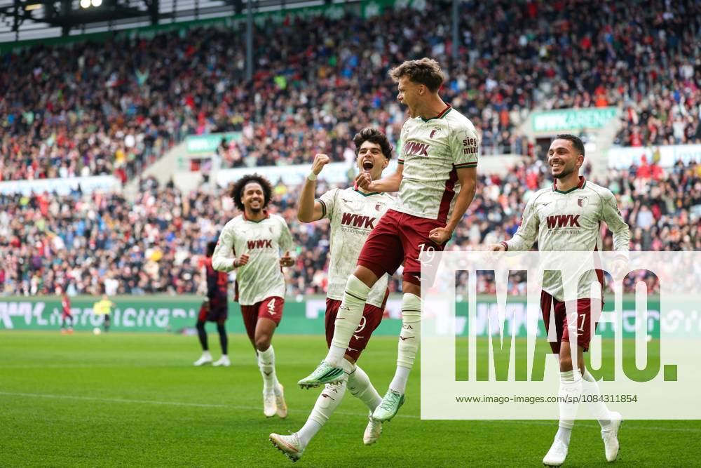 Robin Fellhauer (19, FC Augsburg) celebrates his goal, making the score 1–0, FC Augsburg vs. FC Bayern Munich, Soccer, Bundesliga 1, Matchday 5, October 10, 2026. DFB and DFL regulations prohibit any use of photographs as image sequences and or quasi-video. Augsburg, Bayern, Germany